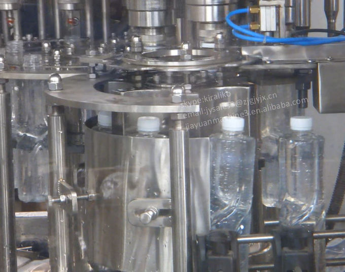 Imbottigliatrice automatica piena dell'acqua minerale con la certificazione del CE 3