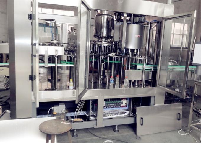 Macchina di rifornimento del succo dello SGS 3000kg del CE, attrezzatura imbottigliante del succo automatico 2