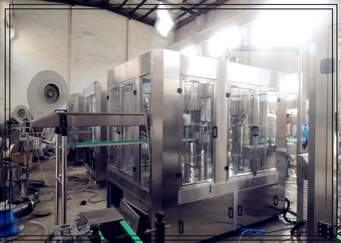 Lo SpA controlla la macchina di rifornimento del succo di frutta per bianco argenteo della fabbrica SUS304 della bevanda 1