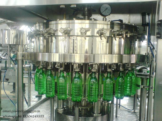 macchina di rifornimento gassosa 330-2000ML della bevanda, pianta di coperchiamento di riempimento di lavaggio delle bottiglie 4