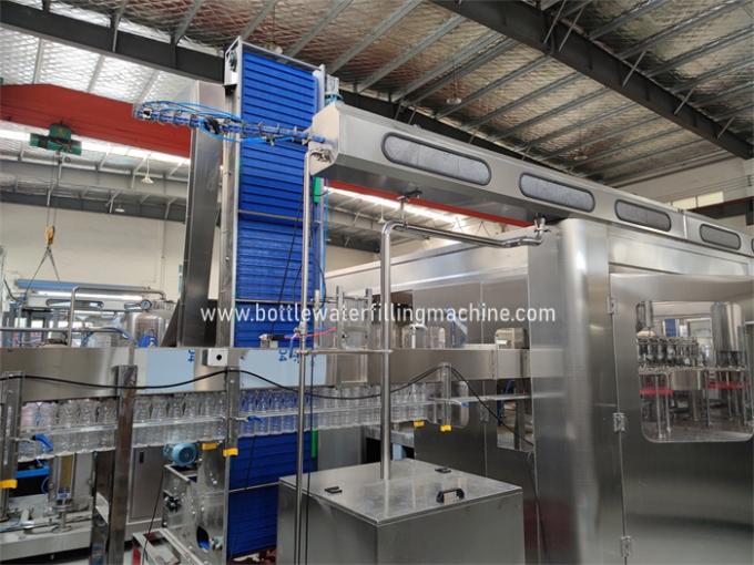 Etichettatrice di coperchiamento Monoblock dell'imbottigliamento automatico industriale dell'acqua 0